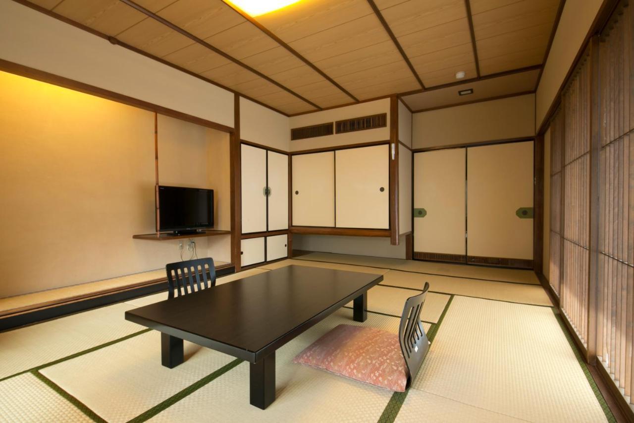Shikanoyu Hotel Komono Luaran gambar